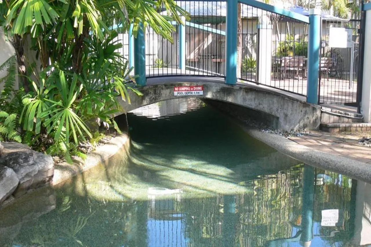 Royal Palm Villas Cairns Aparthotel